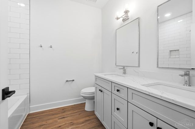 3229 Brunsman Way, Miami Twp, OH 45052