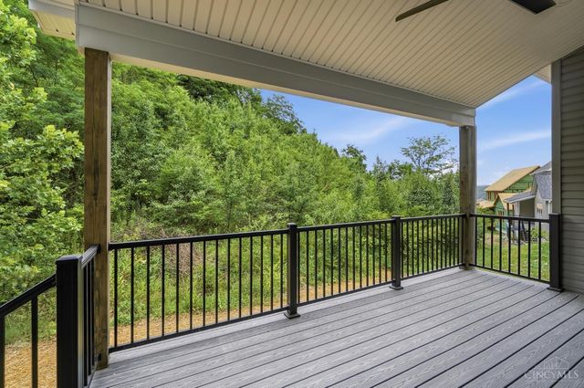 3229 Brunsman Way, Miami Twp, OH 45052