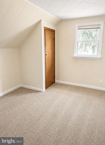 2666 W MORELAND RD, Huntingdon Valley, PA 19006