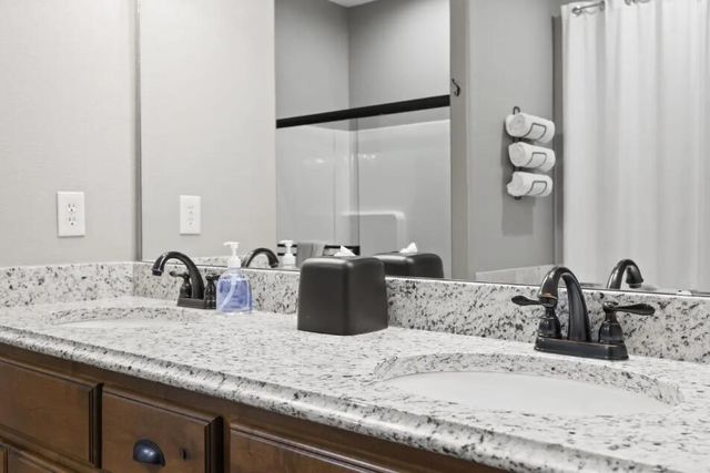 210 Deep Forest, Hollister, MO 65672