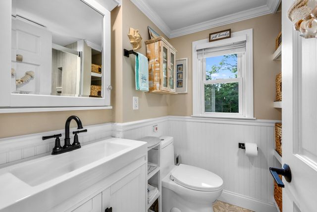 51 Prospect Avenue, Yarmouth, MA 02673