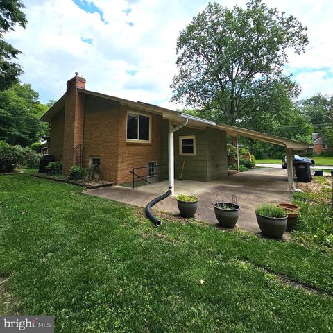 2512 CULPEPER RD, Alexandria, VA 22308