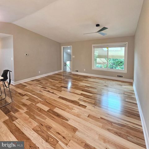 2512 CULPEPER RD, Alexandria, VA 22308