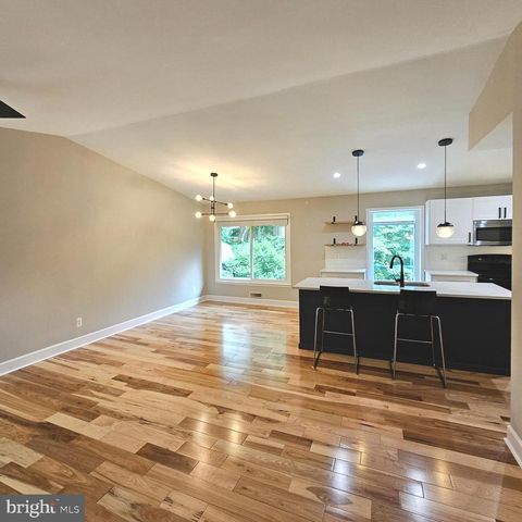 2512 CULPEPER RD, Alexandria, VA 22308