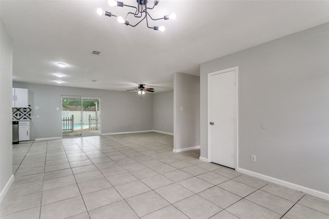 5101 Longhorn Trail, Garland, TX 75043