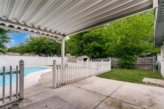 5101 Longhorn Trail, Garland, TX 75043