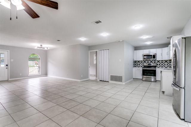 5101 Longhorn Trail, Garland, TX 75043