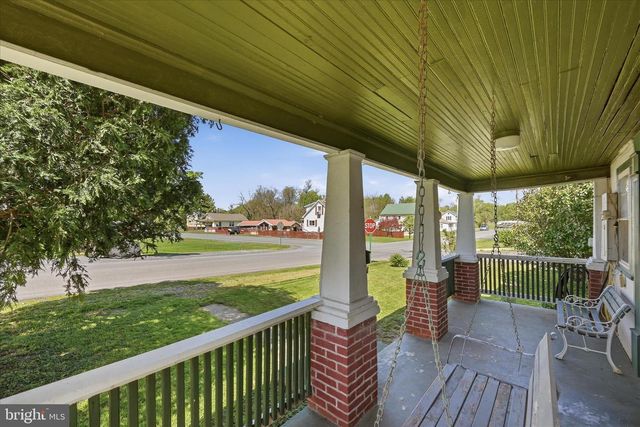 101 S GEORGE ST, Ranson, WV 25438