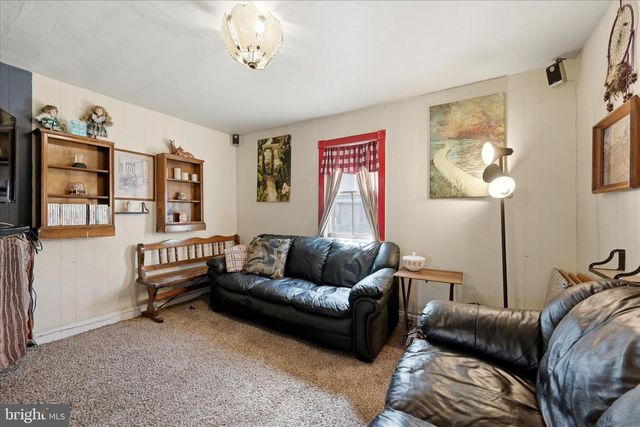 101 S GEORGE ST, Ranson, WV 25438