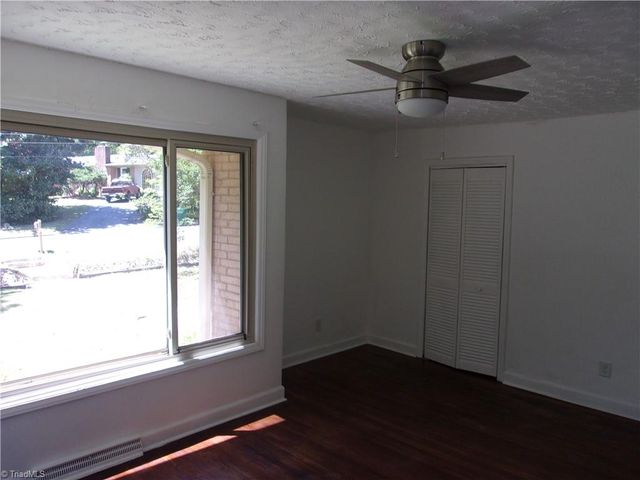 1300 Kentucky Street, High Point, NC 27262