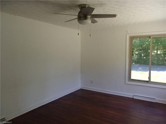 1300 Kentucky Street, High Point, NC 27262