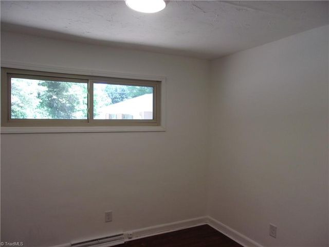 1300 Kentucky Street, High Point, NC 27262