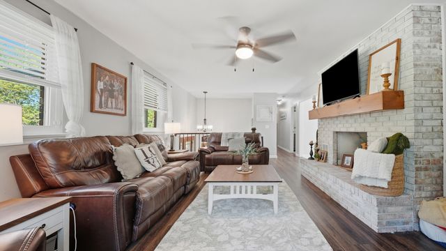 10212 Lovell Road, Soddy Daisy, TN 37379