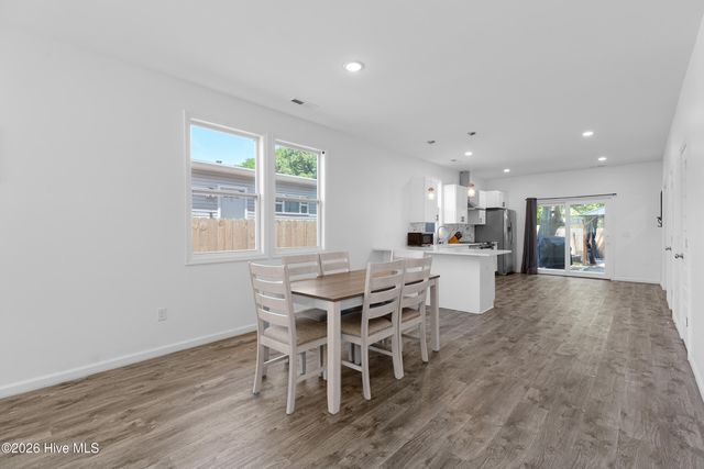 2709 Worth Drive Unit A, Wilmington, NC 28412