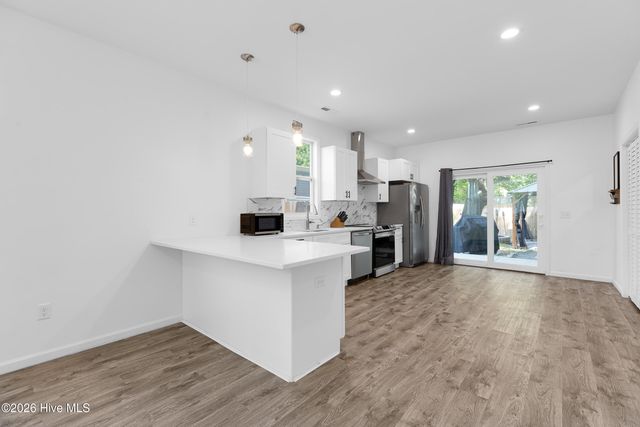 2709 Worth Drive Unit A, Wilmington, NC 28412