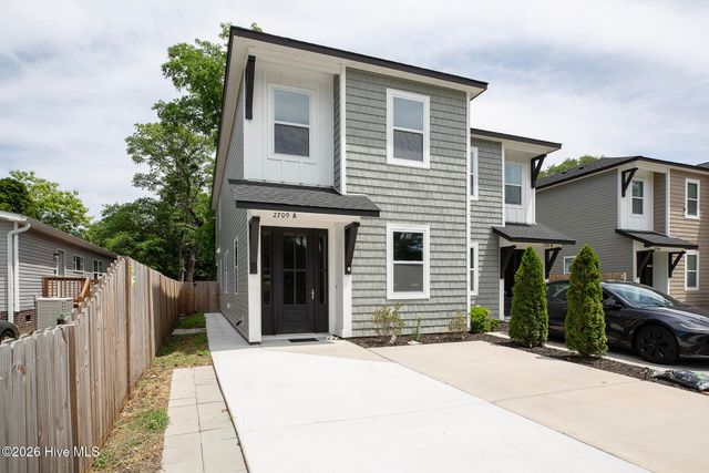 2709 Worth Drive Unit A, Wilmington, NC 28412