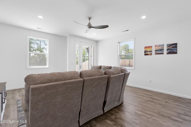 2709 Worth Drive Unit A, Wilmington, NC 28412