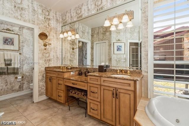 1524 Columbian DR, Punta Gorda, FL 33950