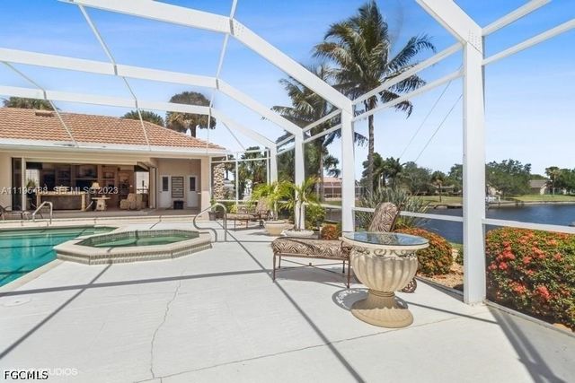 1524 Columbian DR, Punta Gorda, FL 33950