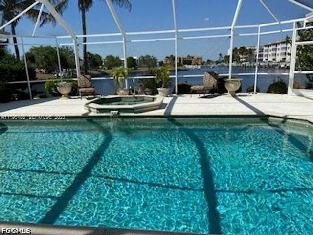 1524 Columbian DR, Punta Gorda, FL 33950