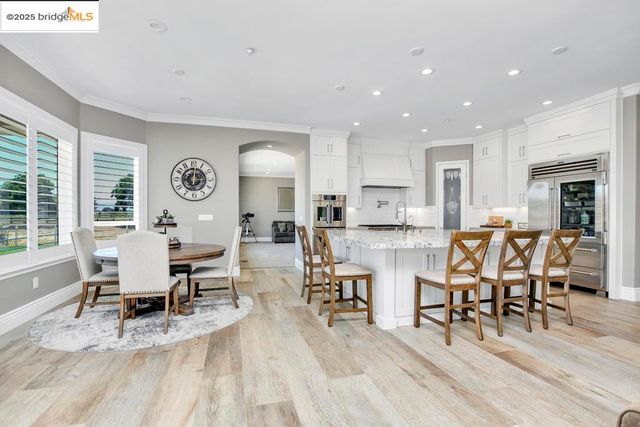 430 Ellisa Ln, Brentwood, CA 94513
