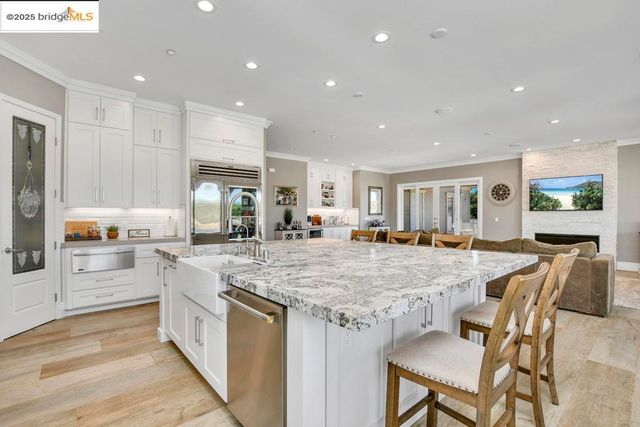 430 Ellisa Ln, Brentwood, CA 94513