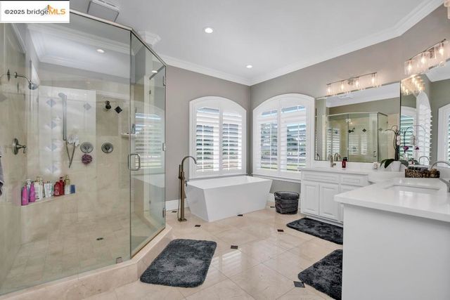 430 Ellisa Ln, Brentwood, CA 94513