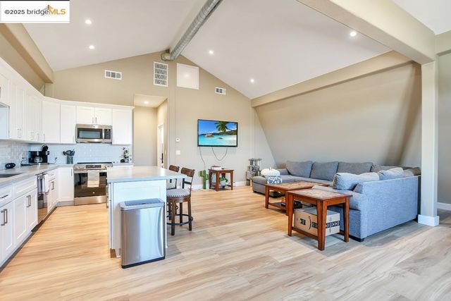 430 Ellisa Ln, Brentwood, CA 94513