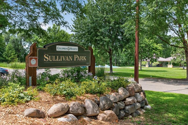 5037 4th Street NE, Columbia Heights, MN 55421