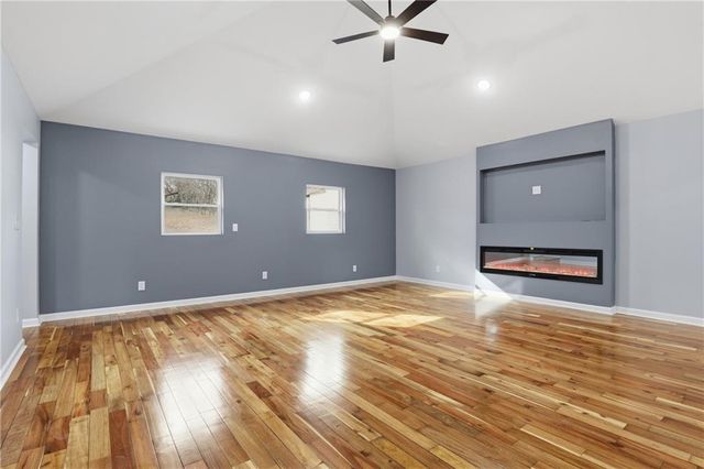 2944 N 47th Street, Kansas City, KS 66104