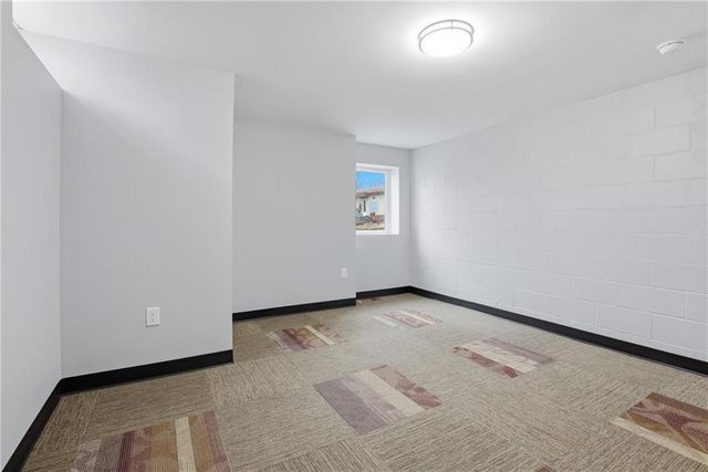 2944 N 47th Street, Kansas City, KS 66104