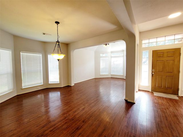 812 Featherbrook Court, Sugar Land, TX 77479