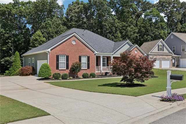 3301 Lost Meadows Lane, Buford, GA 30519