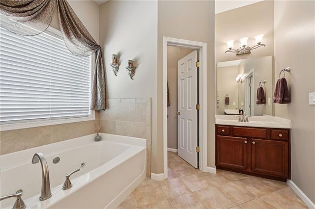 3301 Lost Meadows Lane, Buford, GA 30519
