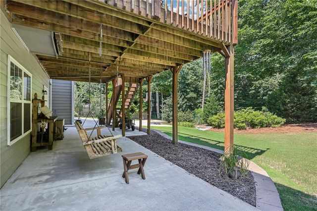 3301 Lost Meadows Lane, Buford, GA 30519