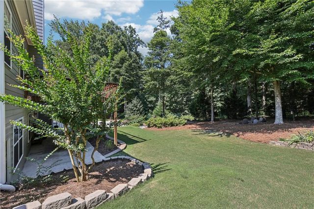 3301 Lost Meadows Lane, Buford, GA 30519