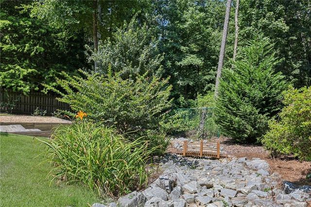 3301 Lost Meadows Lane, Buford, GA 30519