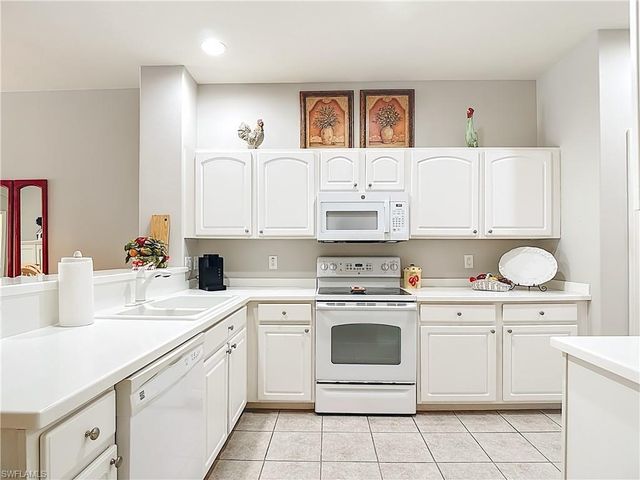 20950 Calle Cristal LN 5, North Fort Myers, FL 33917