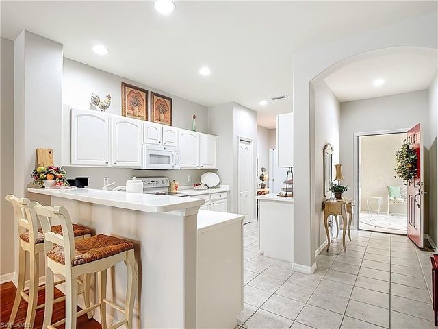 20950 Calle Cristal LN 5, North Fort Myers, FL 33917