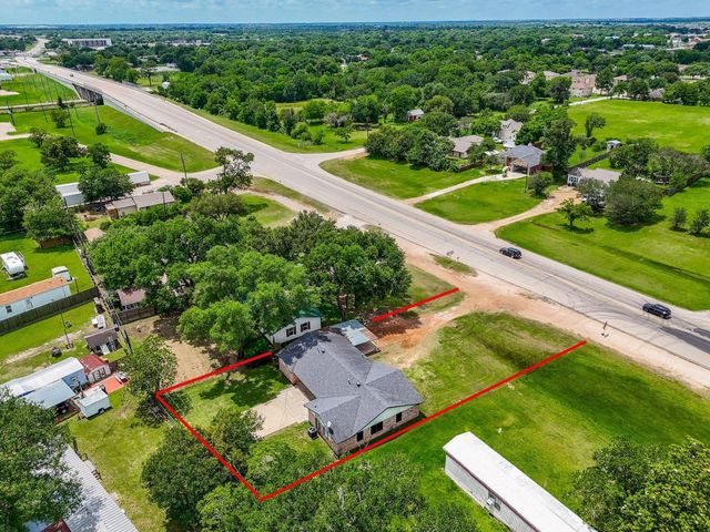 235 Hwy 90 E, Sealy, TX 77474