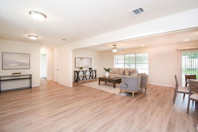 235 Hwy 90 E, Sealy, TX 77474