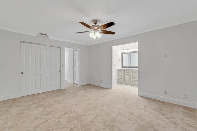 3304 Perimeter Drive, Greenacres, FL 33467