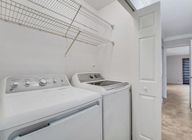 3304 Perimeter Drive, Greenacres, FL 33467