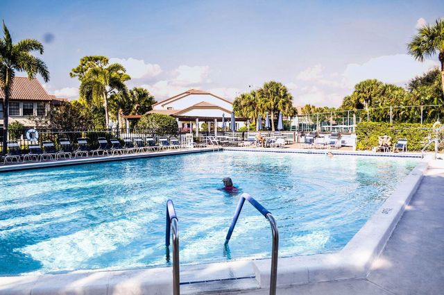 3304 Perimeter Drive, Greenacres, FL 33467