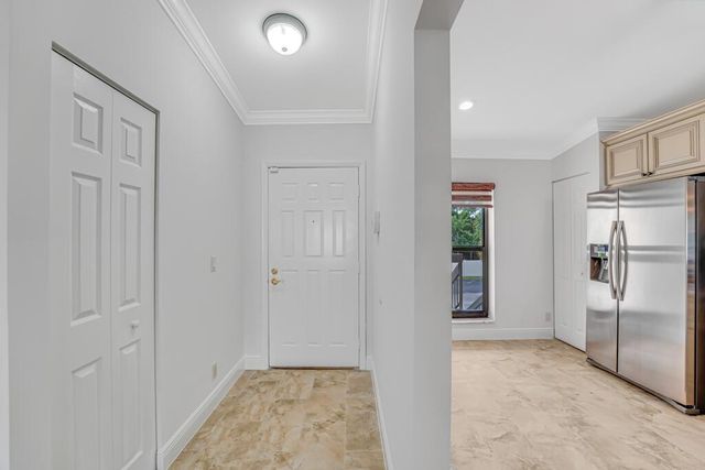 3304 Perimeter Drive, Greenacres, FL 33467