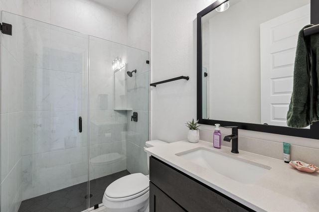 130 Firethorn LOOP, Bastrop, TX 78602