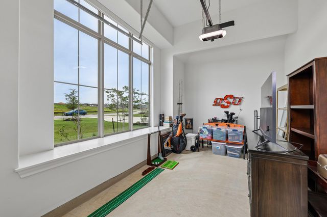 130 Firethorn LOOP, Bastrop, TX 78602