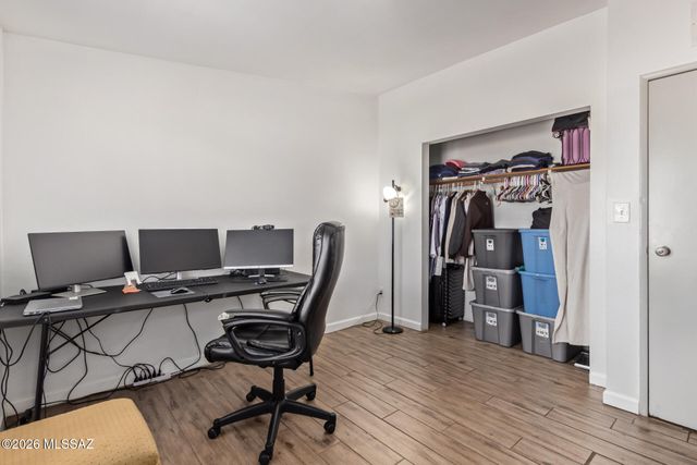 1024 W Thurber Street, Tucson, AZ 85705