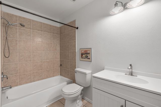 4235 Pumice Drive NE, Rio Rancho, NM 87124