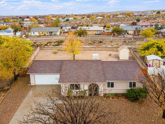 4235 Pumice Drive NE, Rio Rancho, NM 87124